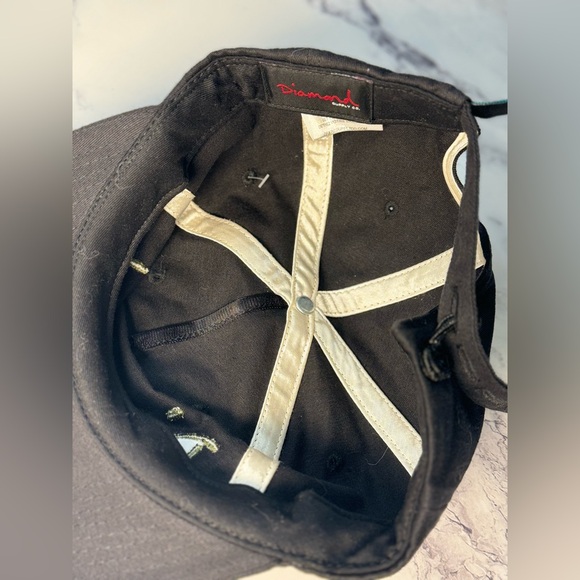 Diamond Supply Co. Black Hat - Picture 4 of 4